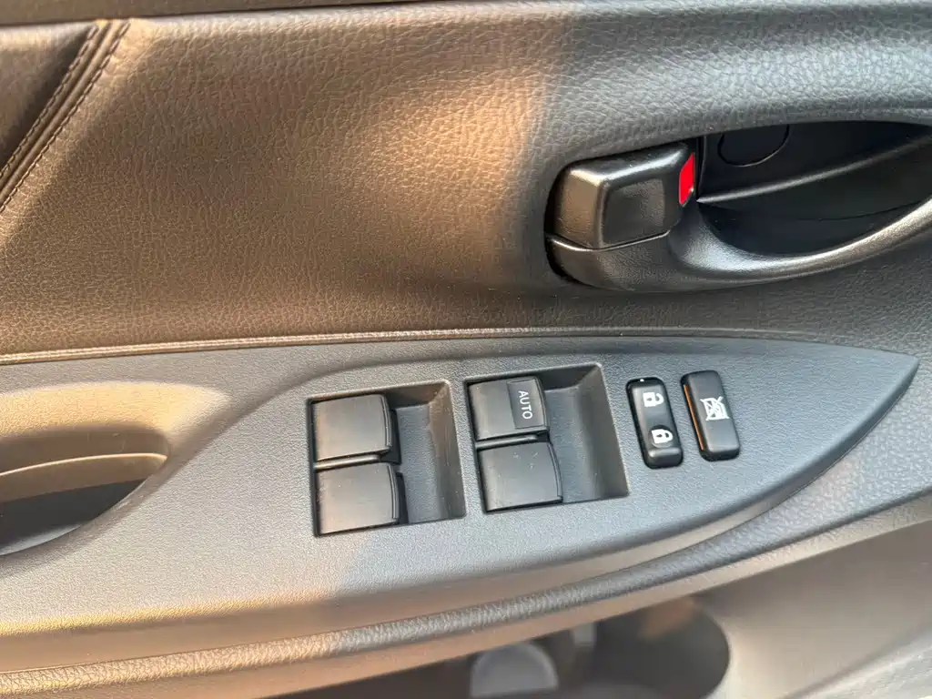 Toyota Vios 2023 — фото 12