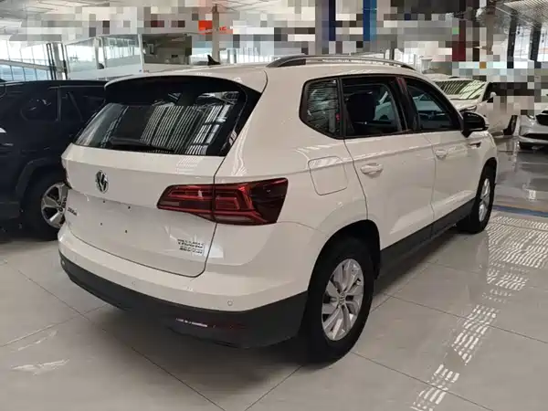 Volkswagen Tharu 2020