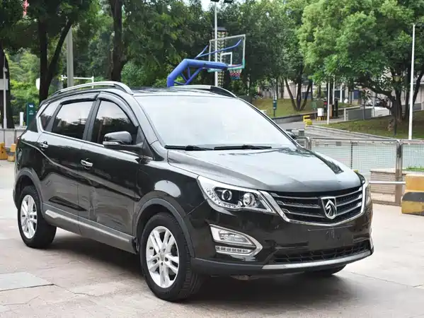 Baojun 560 2015