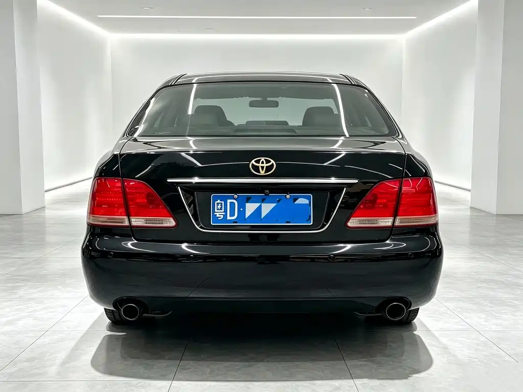 Toyota Crown 2007 — фото 10
