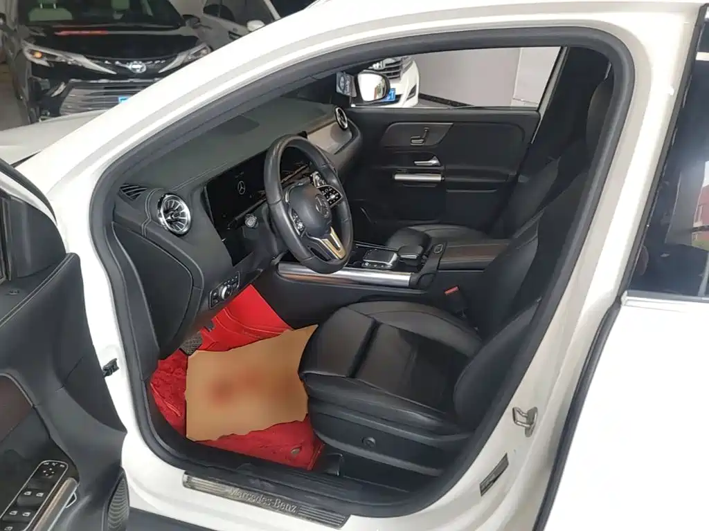 Mercedes-Benz GLA 2021 — фото 15