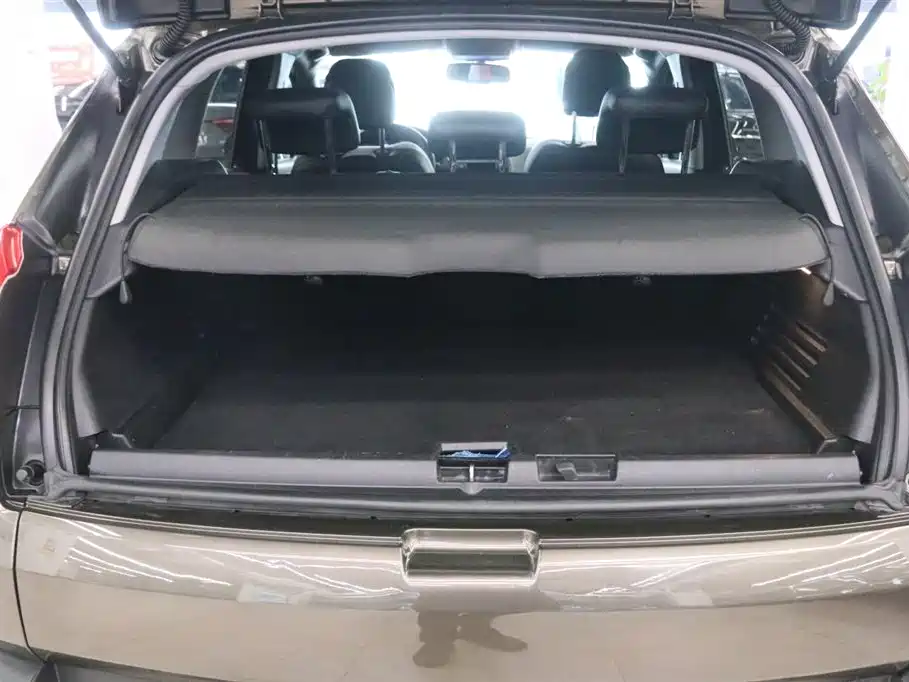 Peugeot 3008 2016 — фото 17