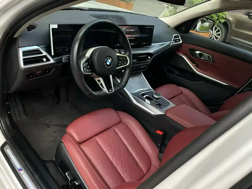 BMW 3 Series 2025