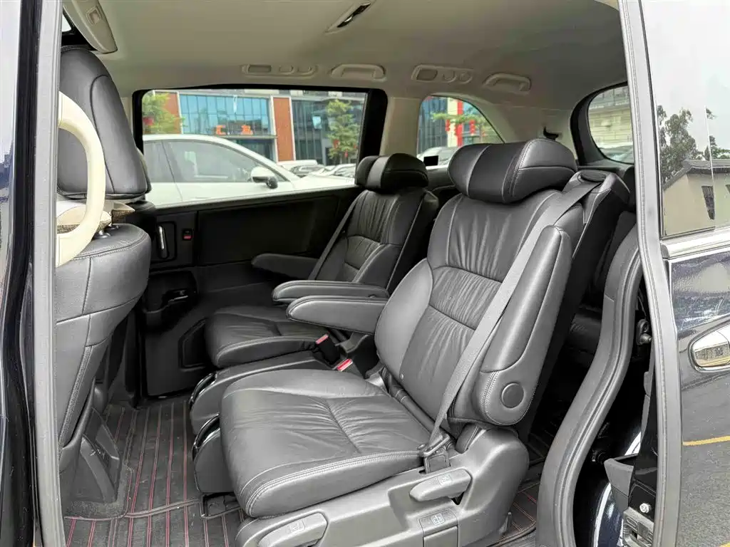 Honda Odyssey 2024 — фото 16