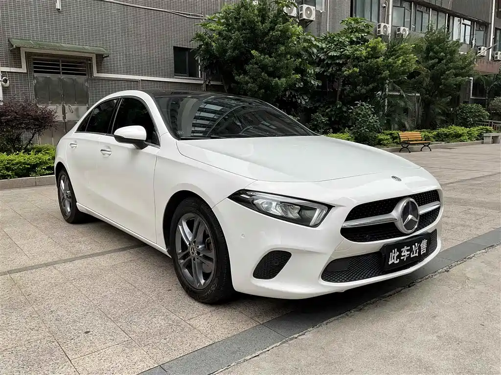 Mercedes-Benz A-Class 2020 — фото 2
