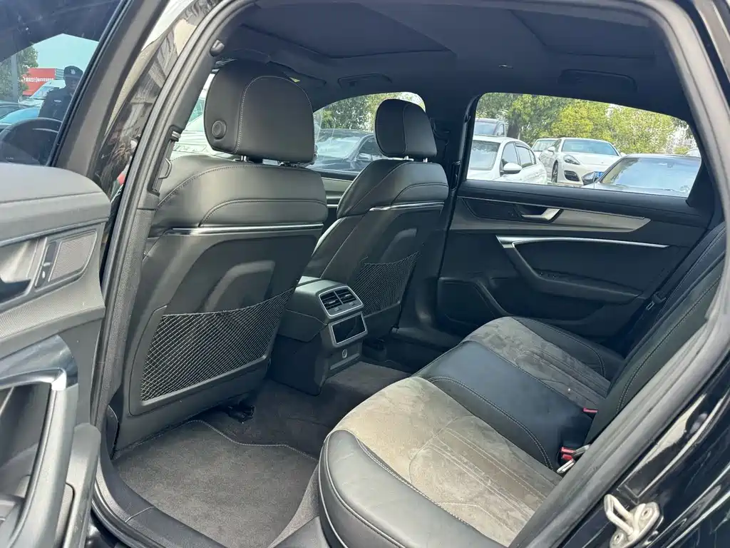 Audi A6L 2021