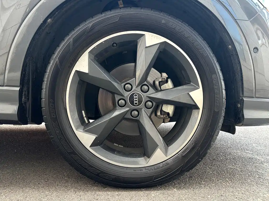 Audi Q3 2022 — фото 23