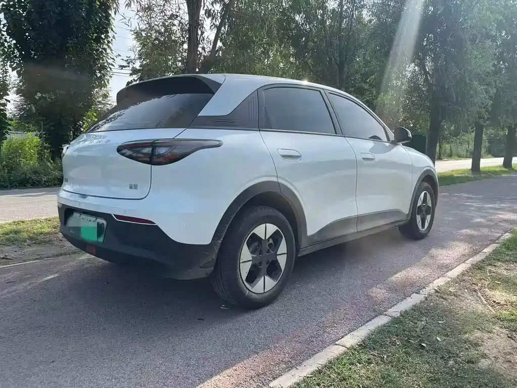Geely Galaxy Starwish 2025
