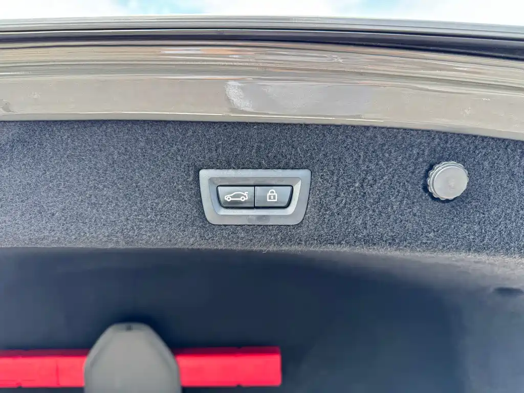 BMW 7 Series 2020 — фото 17