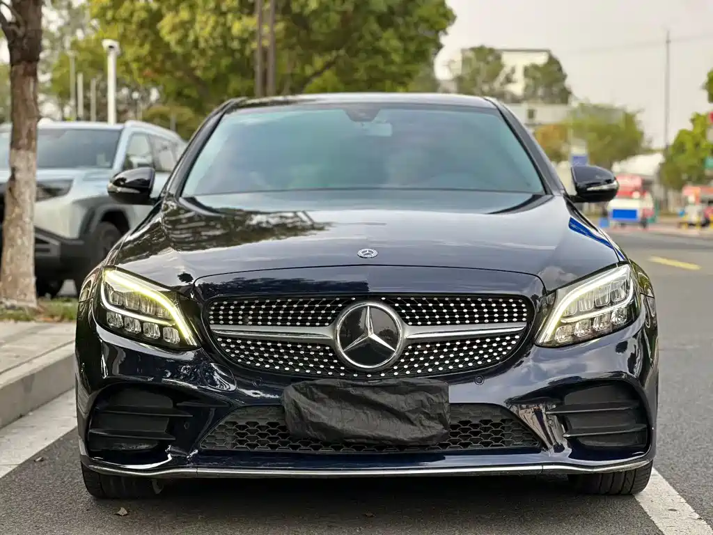 Mercedes-Benz C-Class 2019 — фото 2