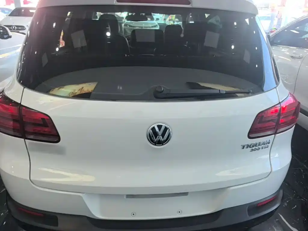 Volkswagen Tiguan 2019 — фото 6