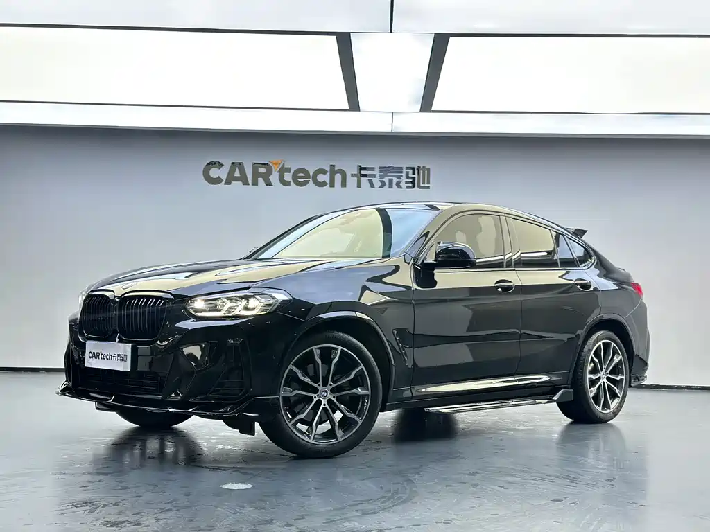 BMW X4 2022 — фото 1