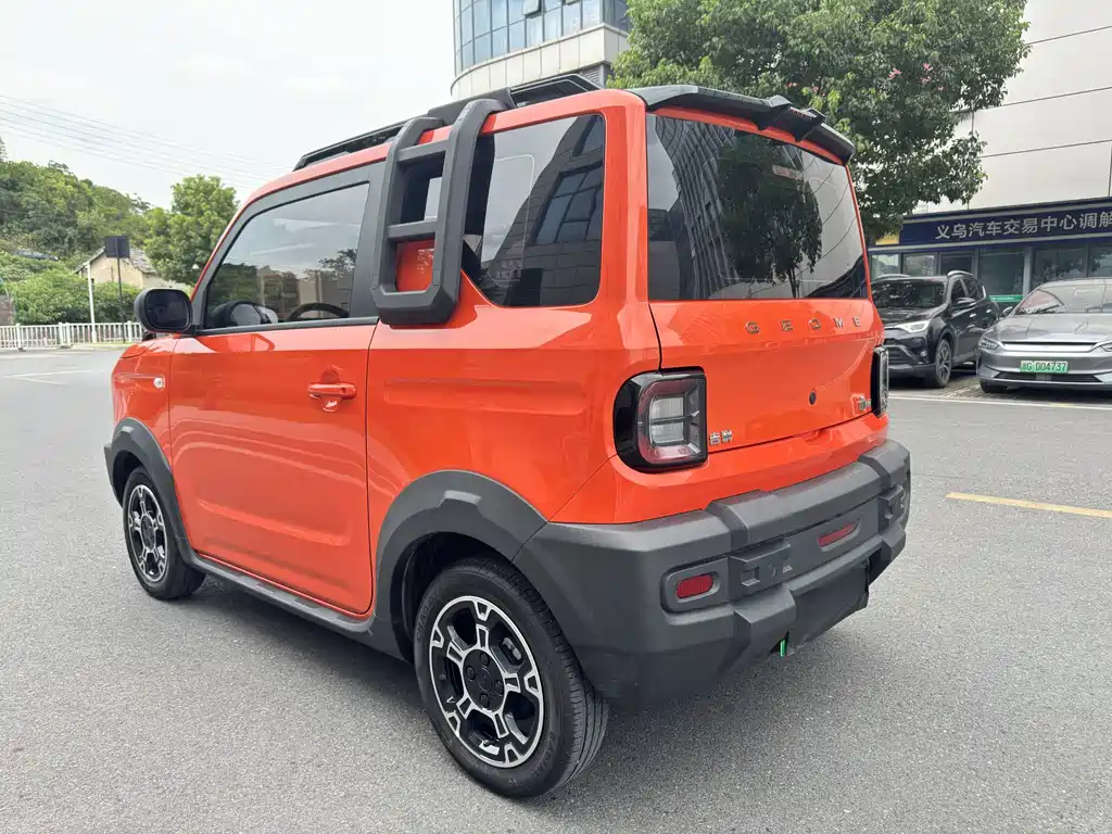Geely Galaxy Panda 2024 — фото 17