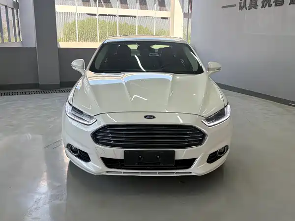 Ford Mondeo 2013