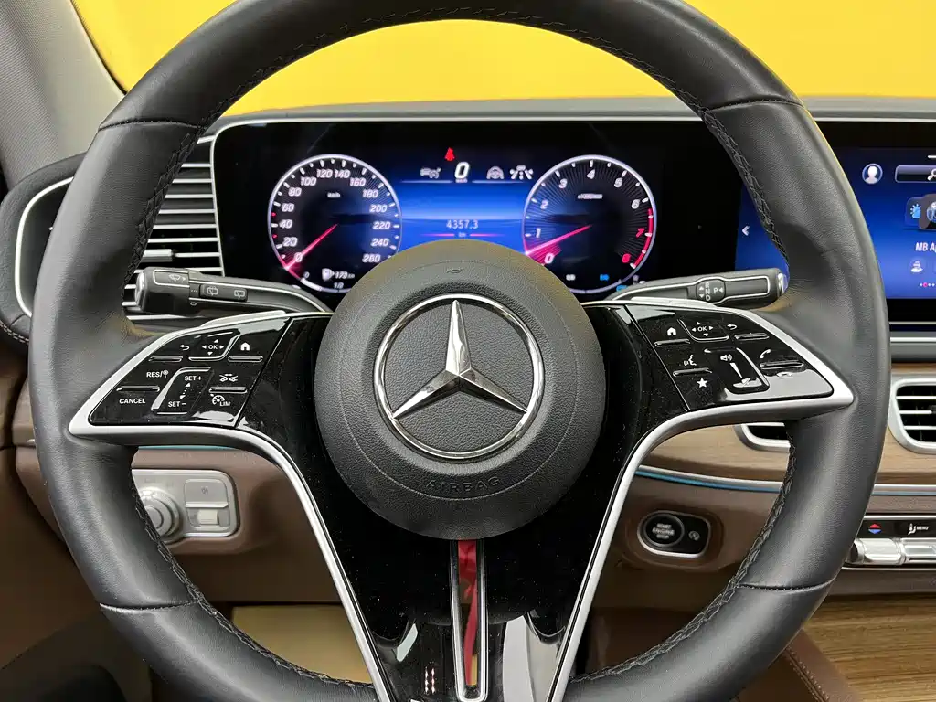 Mercedes-Benz GLE 2025 — фото 9