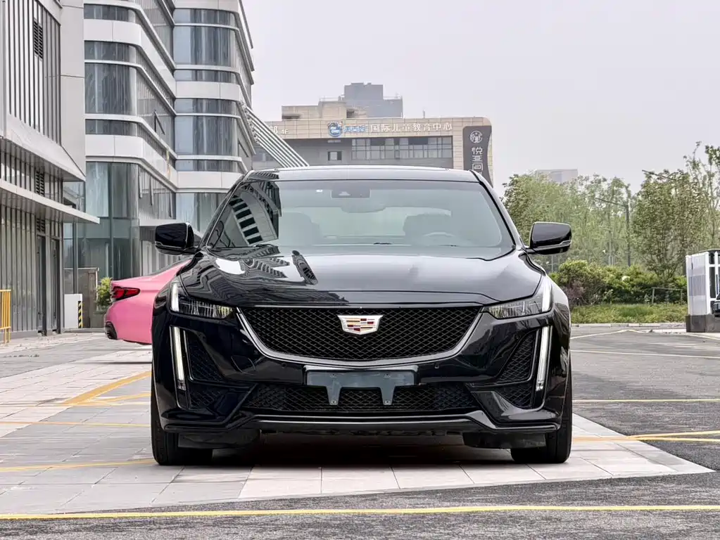 Cadillac CT5 2020 — фото 2