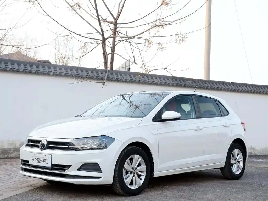 Volkswagen Polo 2021