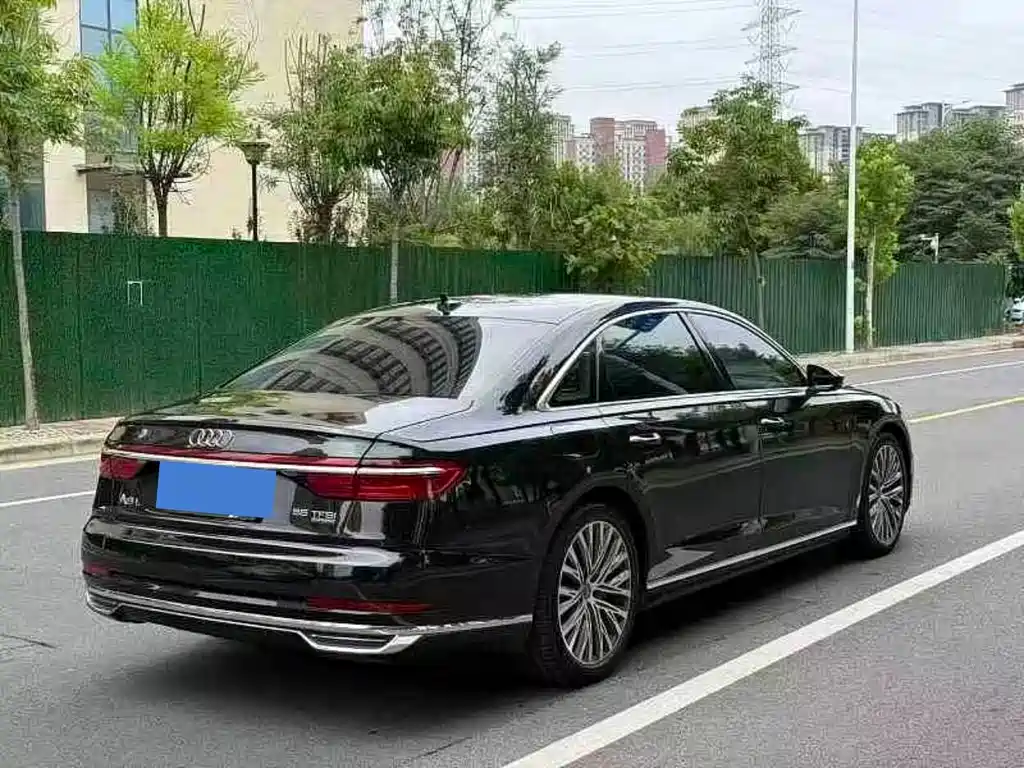 Audi A8 2019
