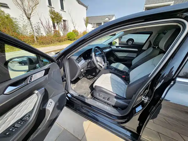 Volkswagen Magotan 2023