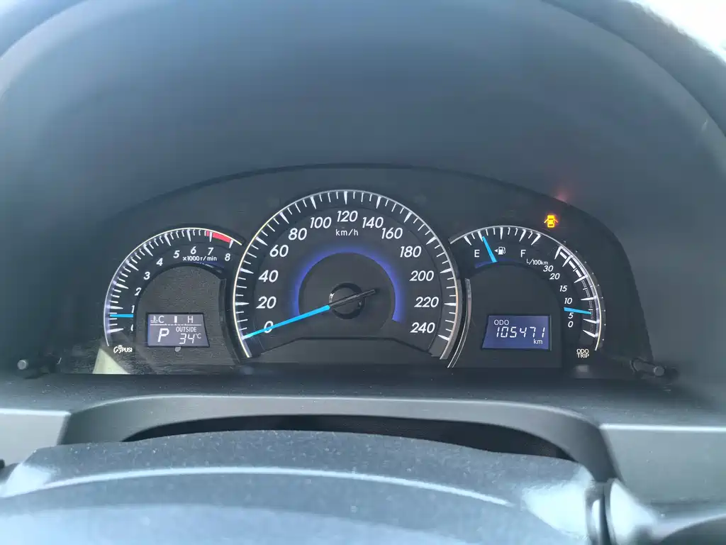 Toyota Camry 2015 — фото 24