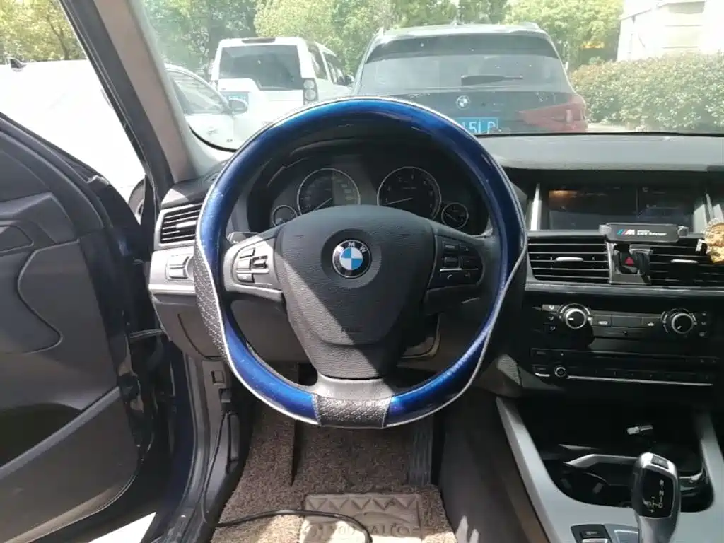 BMW X3 2018 — фото 11