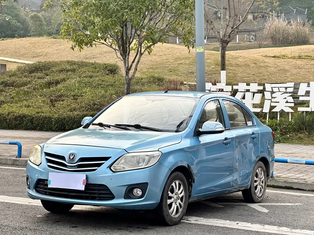 Changan V3 2014 — фото 1