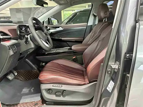 Volkswagen ID.6 2021
