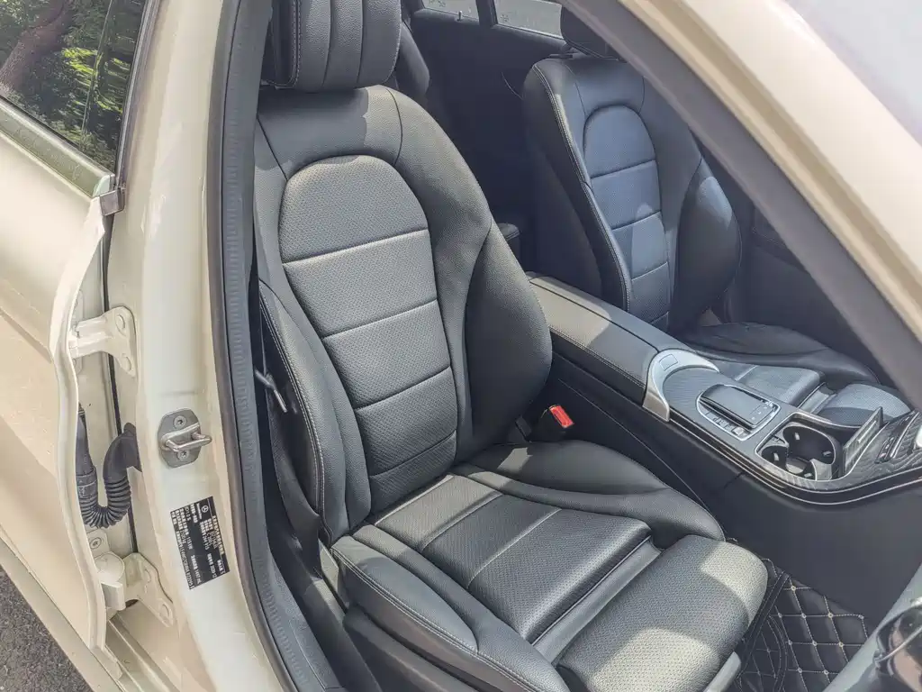 Mercedes-Benz C-Class 2021 — фото 20