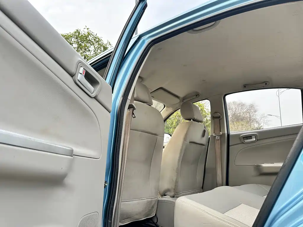 Changan V3 2014 — фото 15