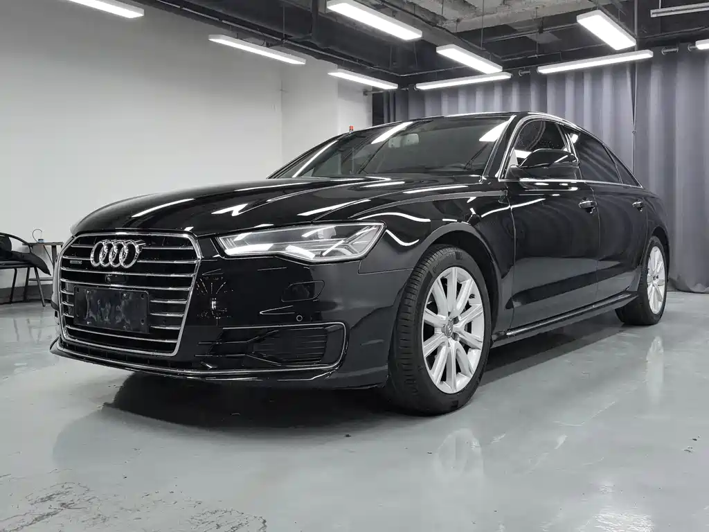 Audi A6L 2016 — фото 1