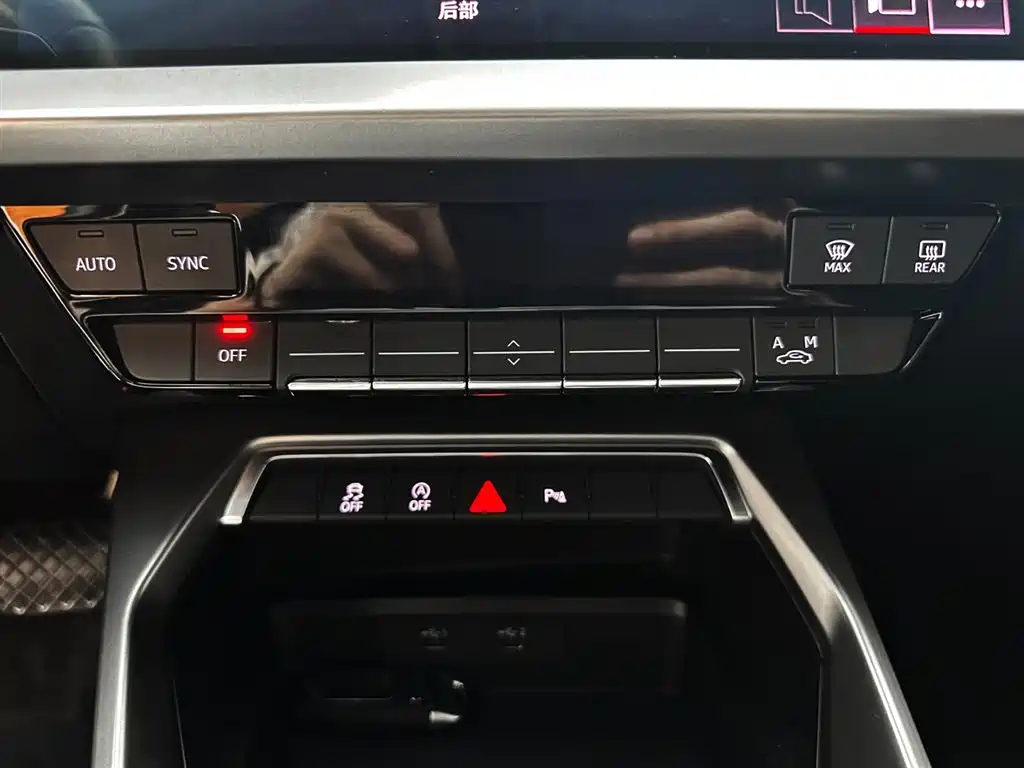 Audi A3 2022 — фото 15