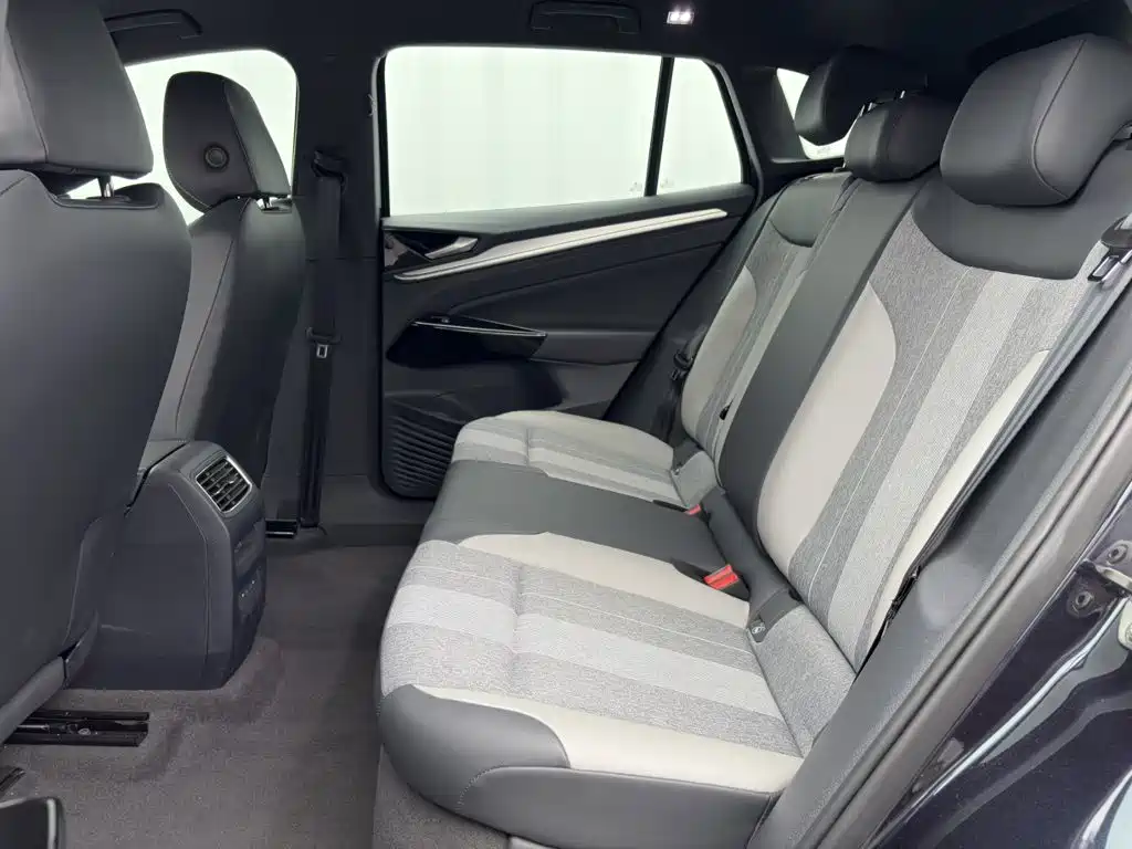 Volkswagen ID 4 CROZZ 2025