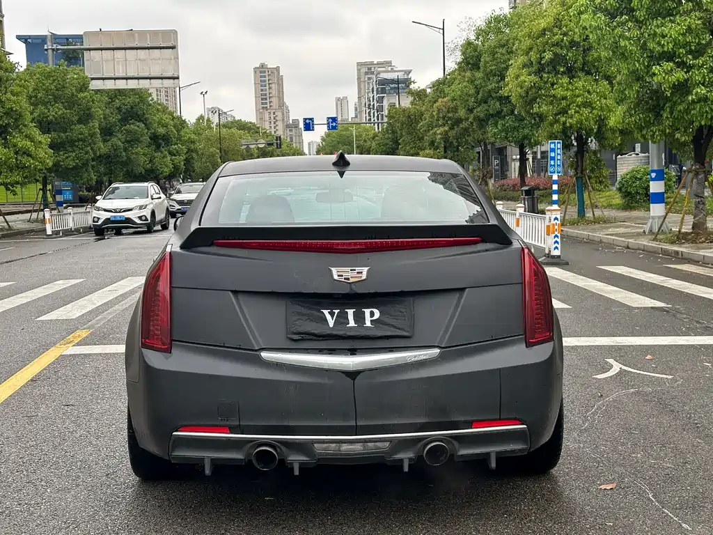 Cadillac ATS-L 2018 — фото 16