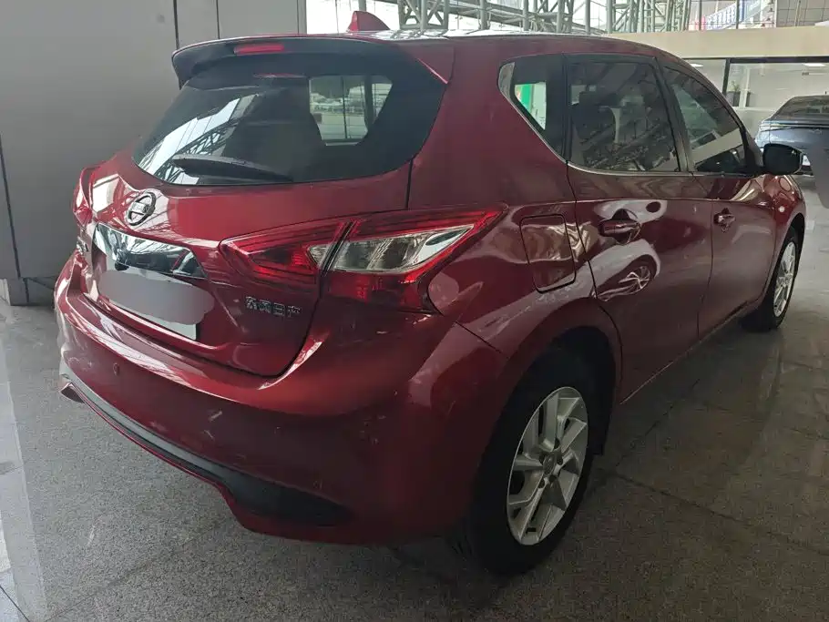 Nissan Tiida 2020