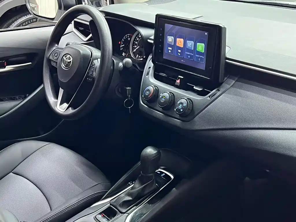 Toyota Corolla 2023 — фото 20