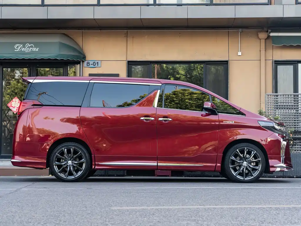 Toyota Alphard 2021 — фото 6