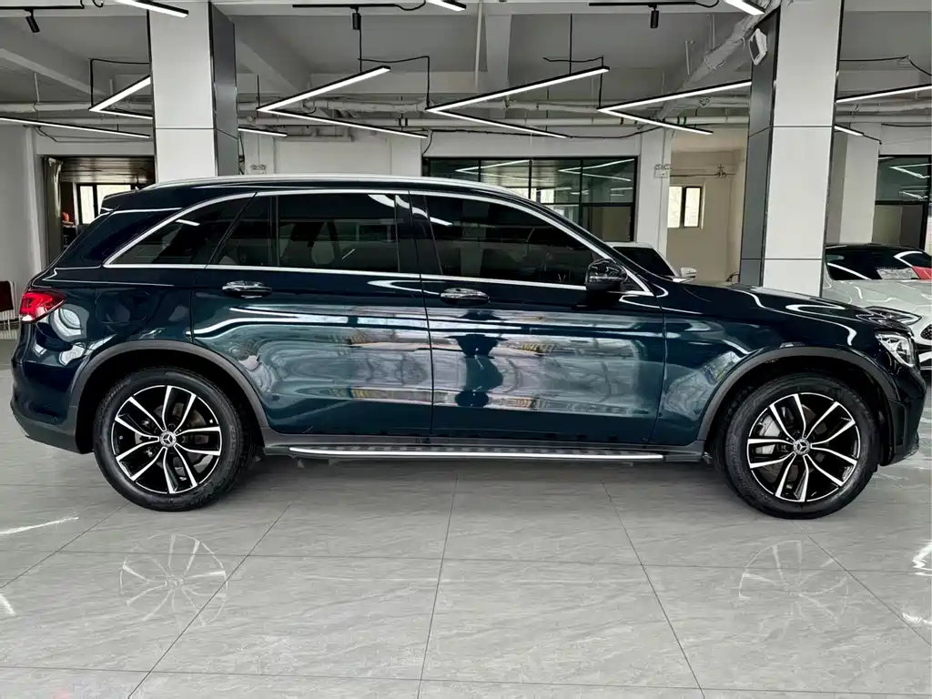 Mercedes-Benz GLC 2021 — фото 2