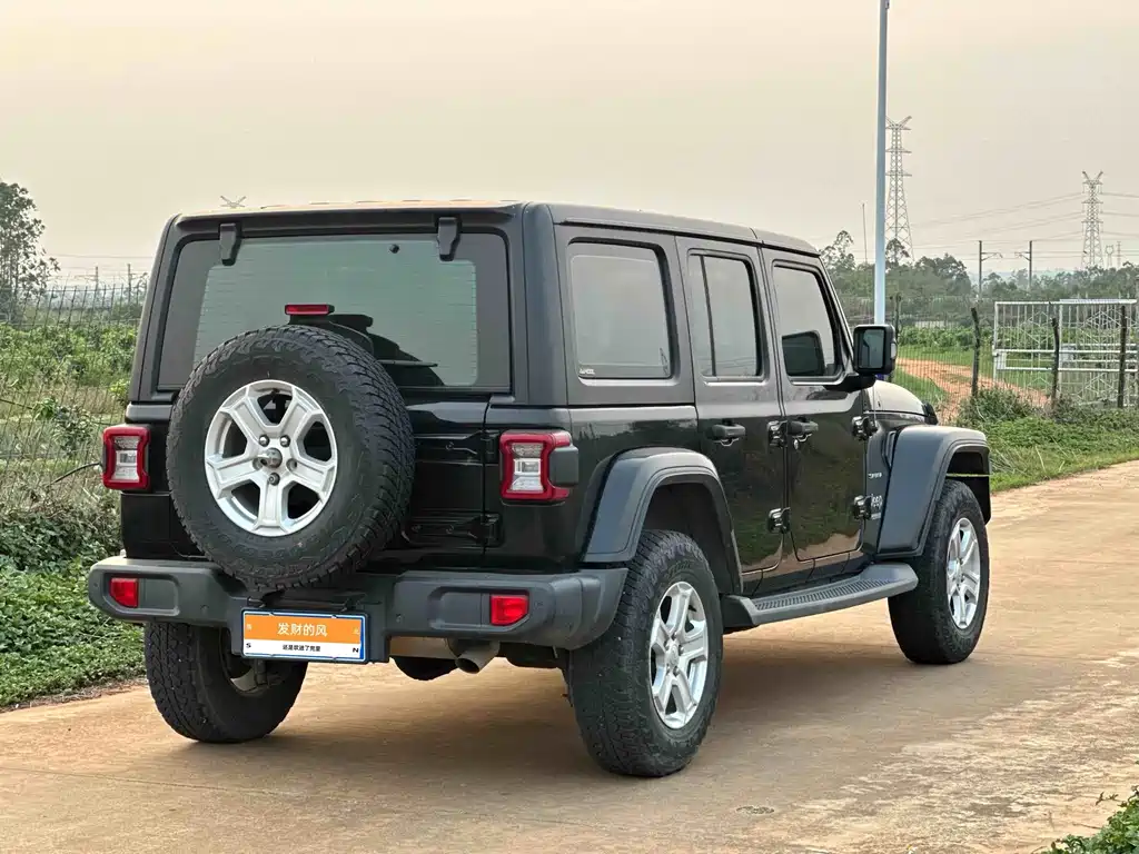Jeep Wrangler 2020 — фото 5