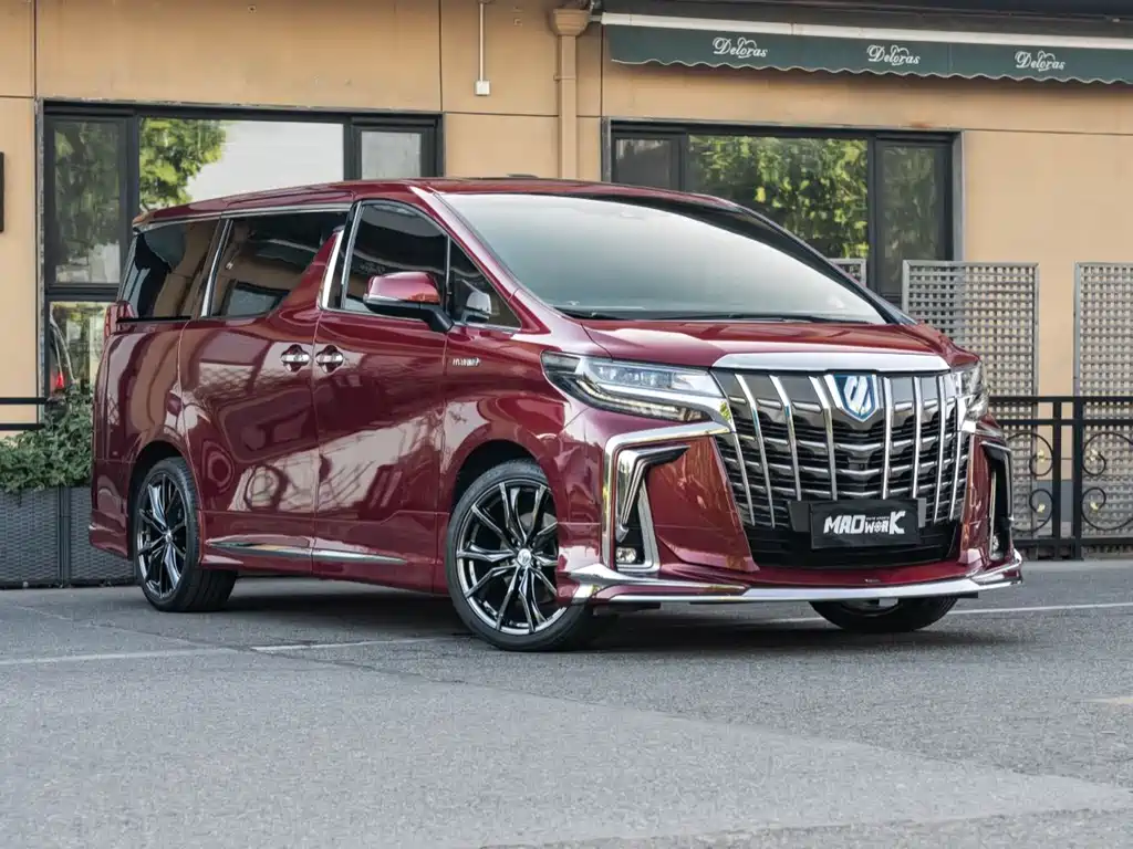 Toyota Alphard 2021 — фото 10