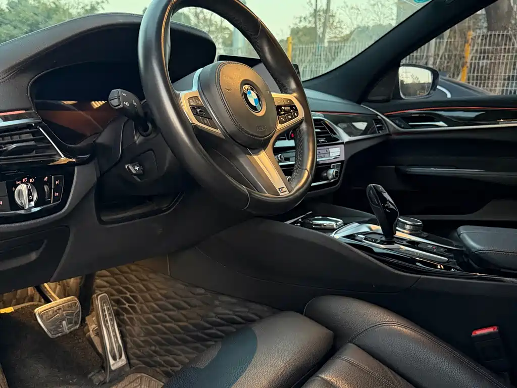 BMW 6 Series GT 2019 — фото 4