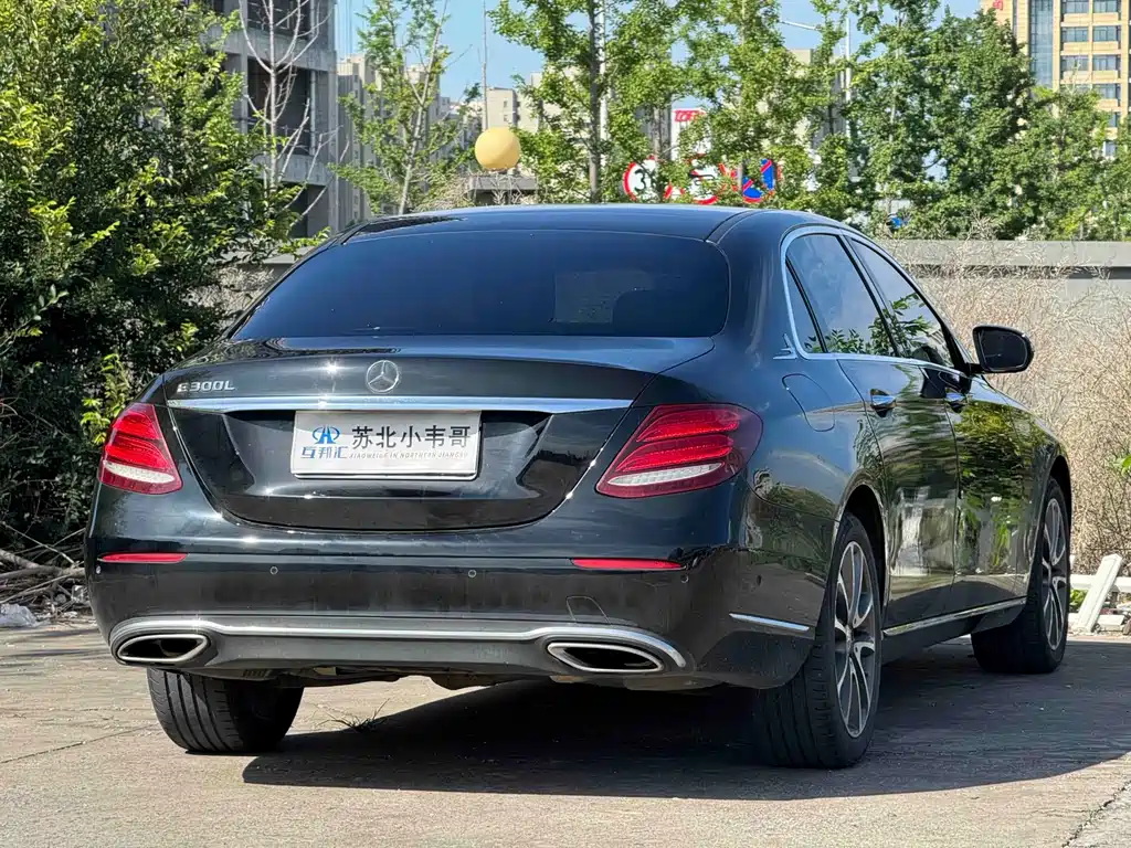 Mercedes-Benz E-Class 2017