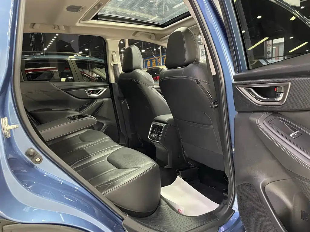 Subaru Forester 2021 — фото 17