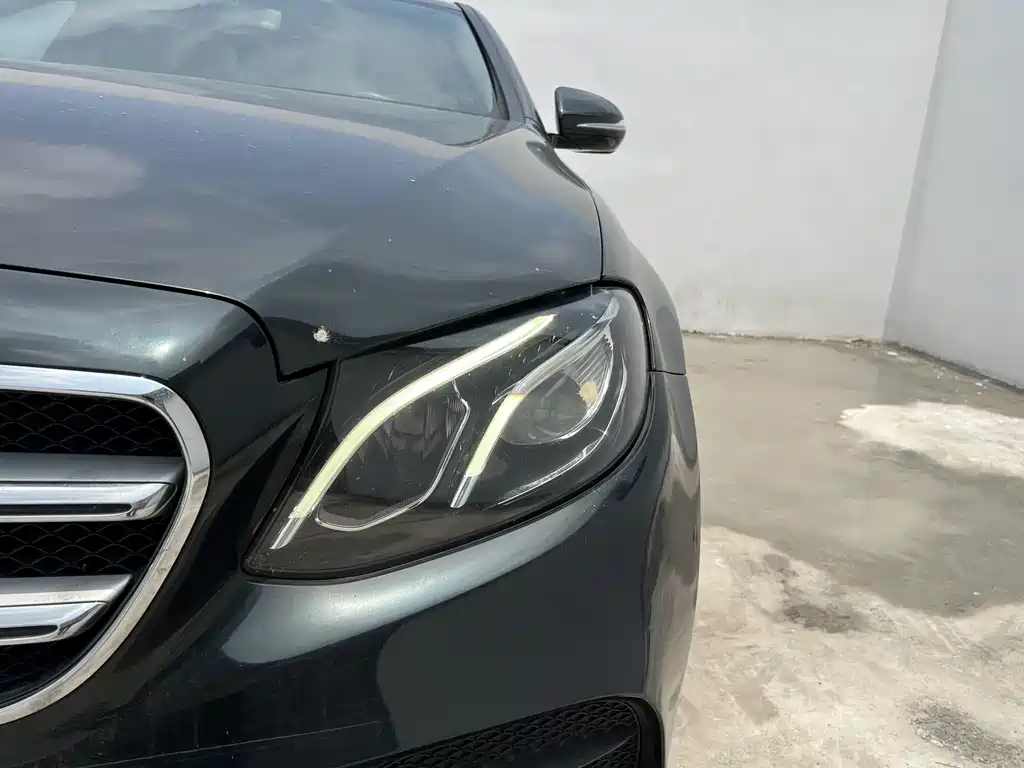 Mercedes-Benz E-Class 2019 — фото 16