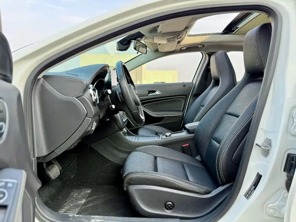 Mercedes-Benz GLA 2018 — фото 30