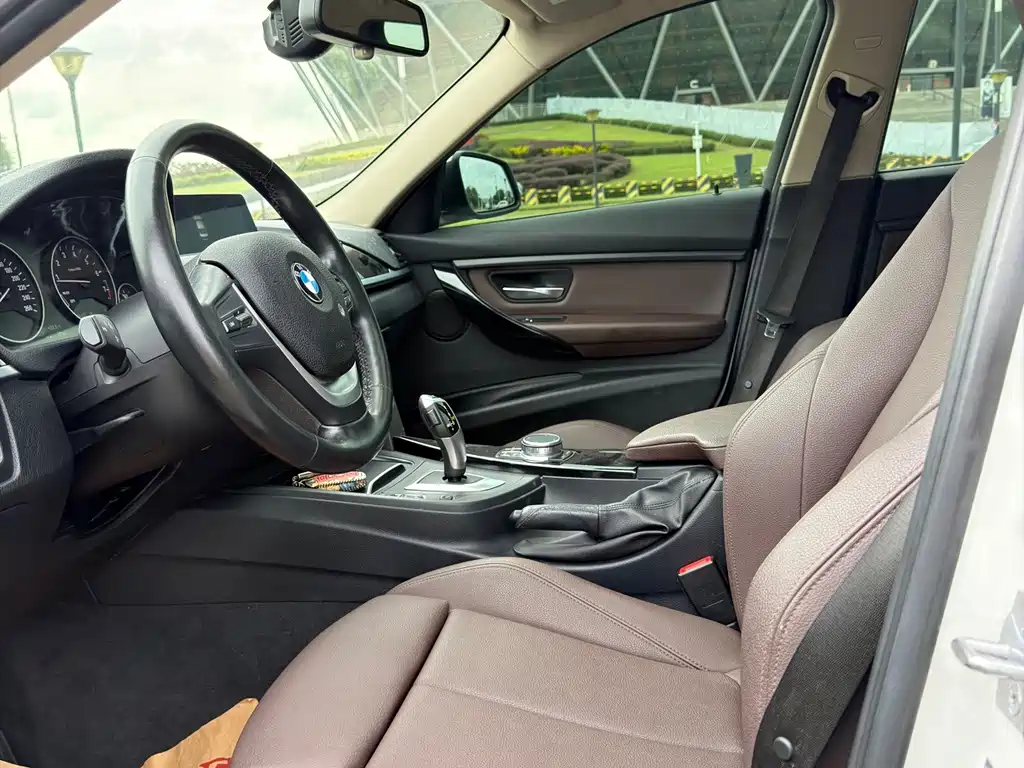 BMW 3 Series 2019