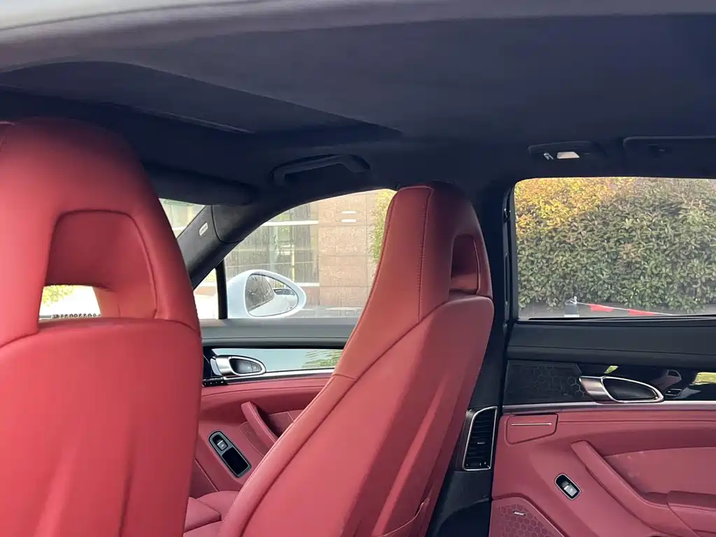 Porsche Panamera 2017 — фото 11