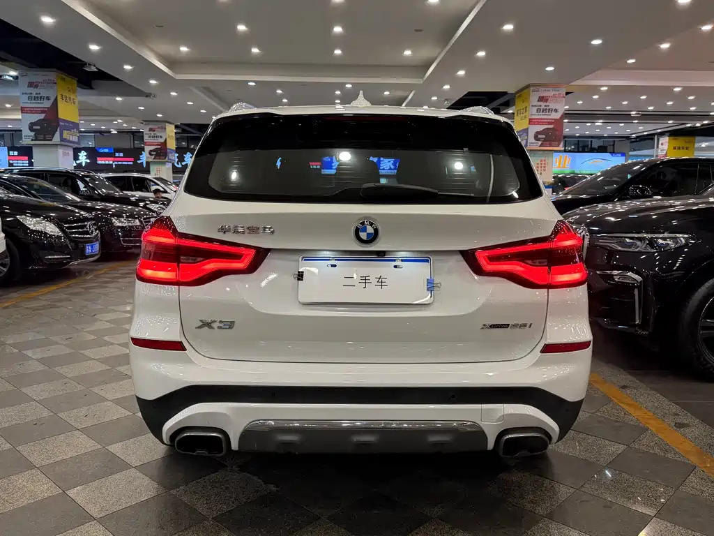 BMW X3 2019 — фото 13