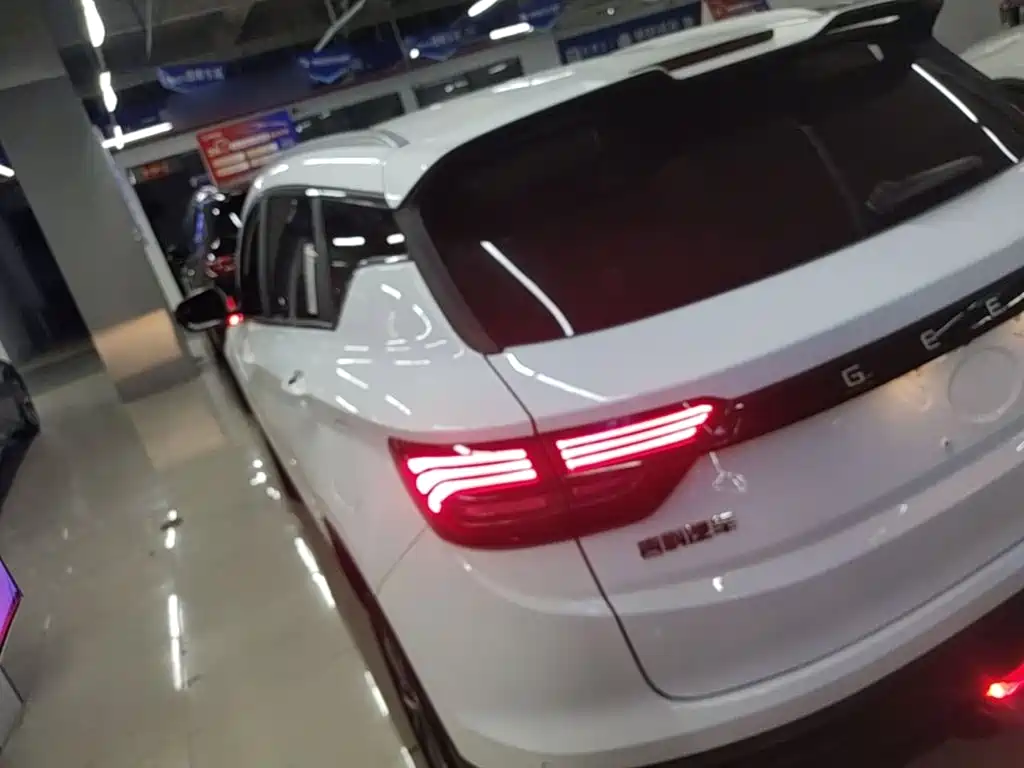 Geely Binyue 2022