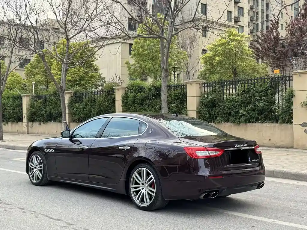 Maserati Quattroporte 2020 — фото 6