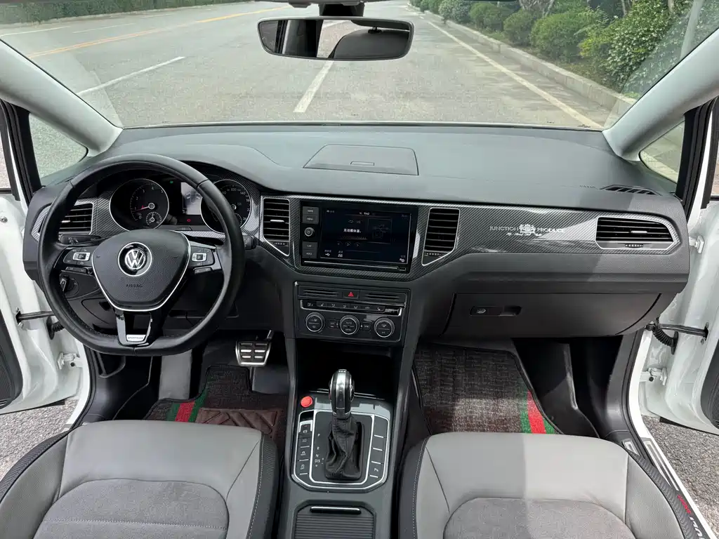 Volkswagen Golf Sportsvan 2019 — фото 20